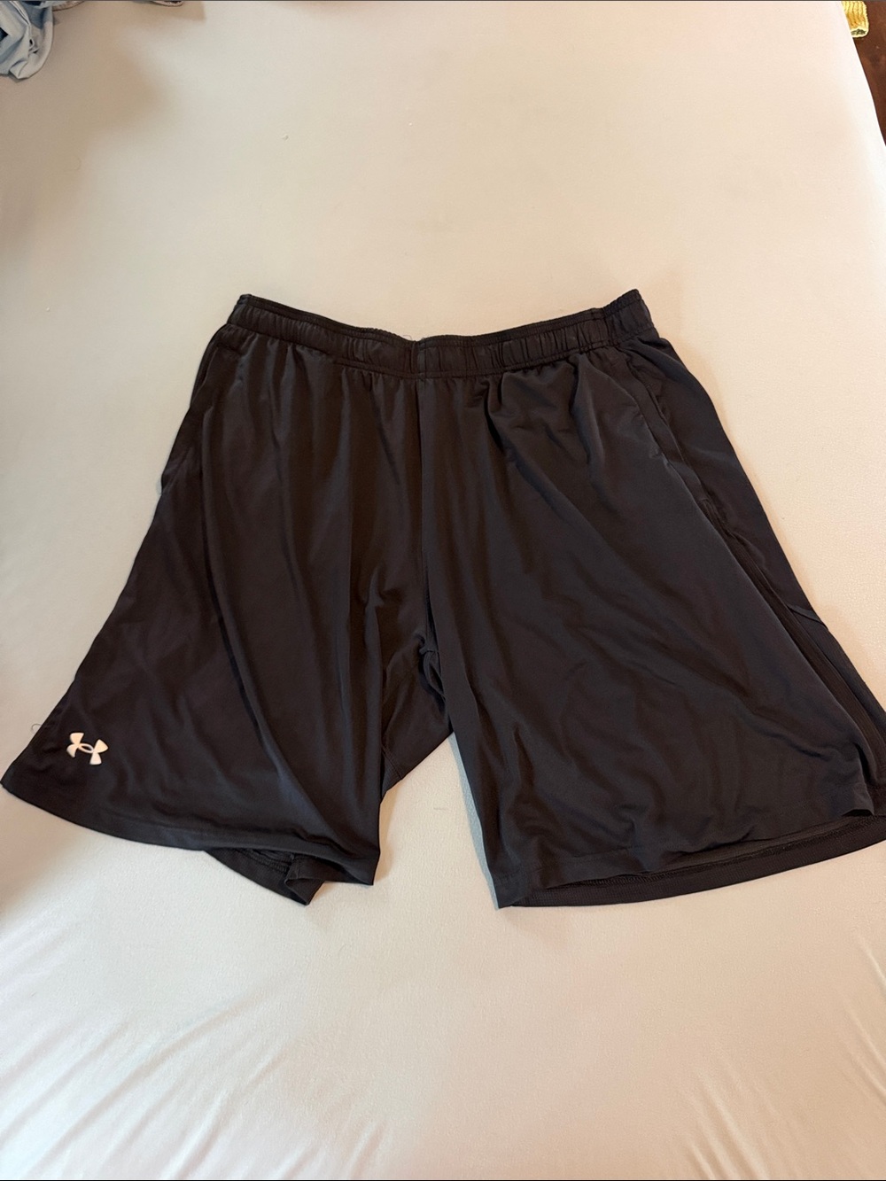 Under Armour Men's Black Athletic Training Shorts